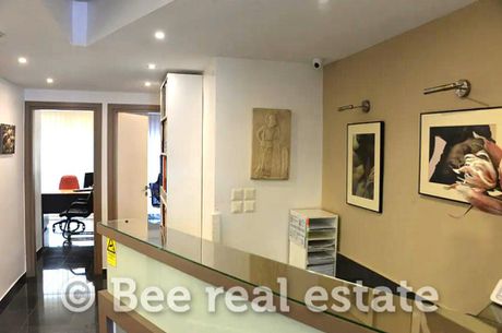 Office 100sqm for rent-Center