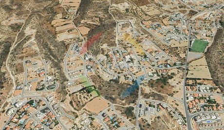 Land plot 673sqm for sale-