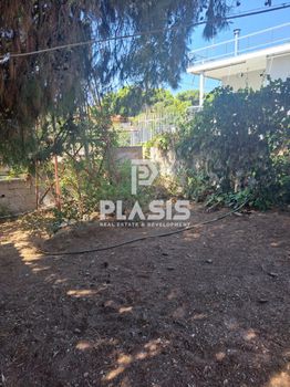 Μονοκατοικία 30τ.μ. για πώληση-Αρτέμιδα (λούτσα)