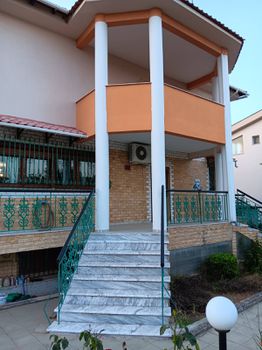 Μονοκατοικία 390τ.μ. για πώληση-Πικρολίμνη » Μικρόκαμπος