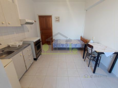Studio 25sqm for rent-Patra » Kotroni
