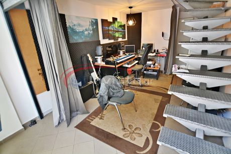 Office 44sqm for rent-Kalamaria » Center