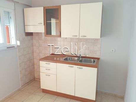 Studio 31sqm for rent-Patra » Nosokomio