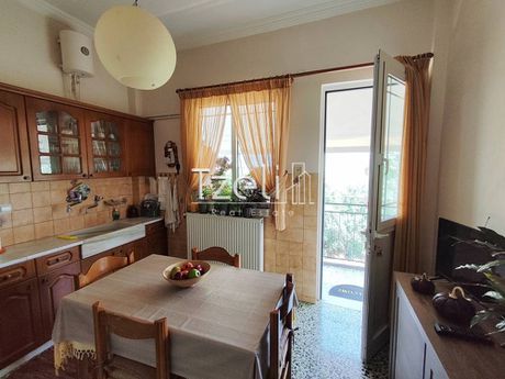 Building 250sqm for sale-Patra » Abelokipi