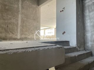 Επιχειρηματικό κτίριο 3.500 τ.μ. για πώληση, Πειραιάς, Αγία Σοφία-thumb-1