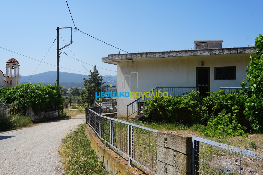Μονοκατοικία 120 τ.μ. προς πώληση, Τραχειά