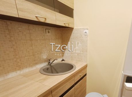 Studio 28sqm for rent-Patra » Marouda