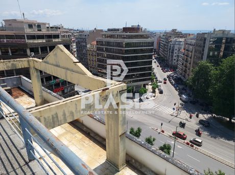 Store 150sqm for rent-Vardaris
