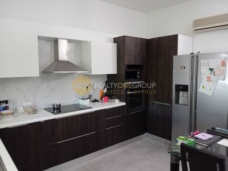 Maisonette 350sqm for rent-Anoixi » Agioi Aggeloi