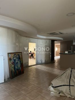 Office 620sqm for rent-Lahanokipoi