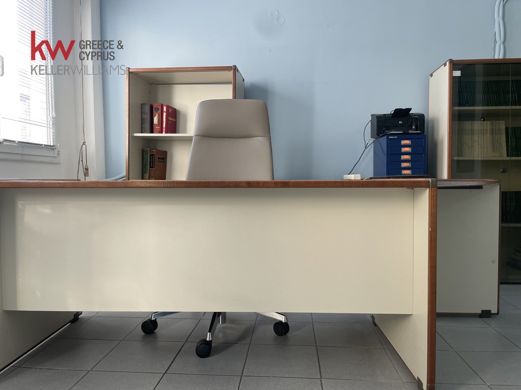 Γραφείο 55 τ.μ. προς ενοικίαση, Λευκός Πύργος