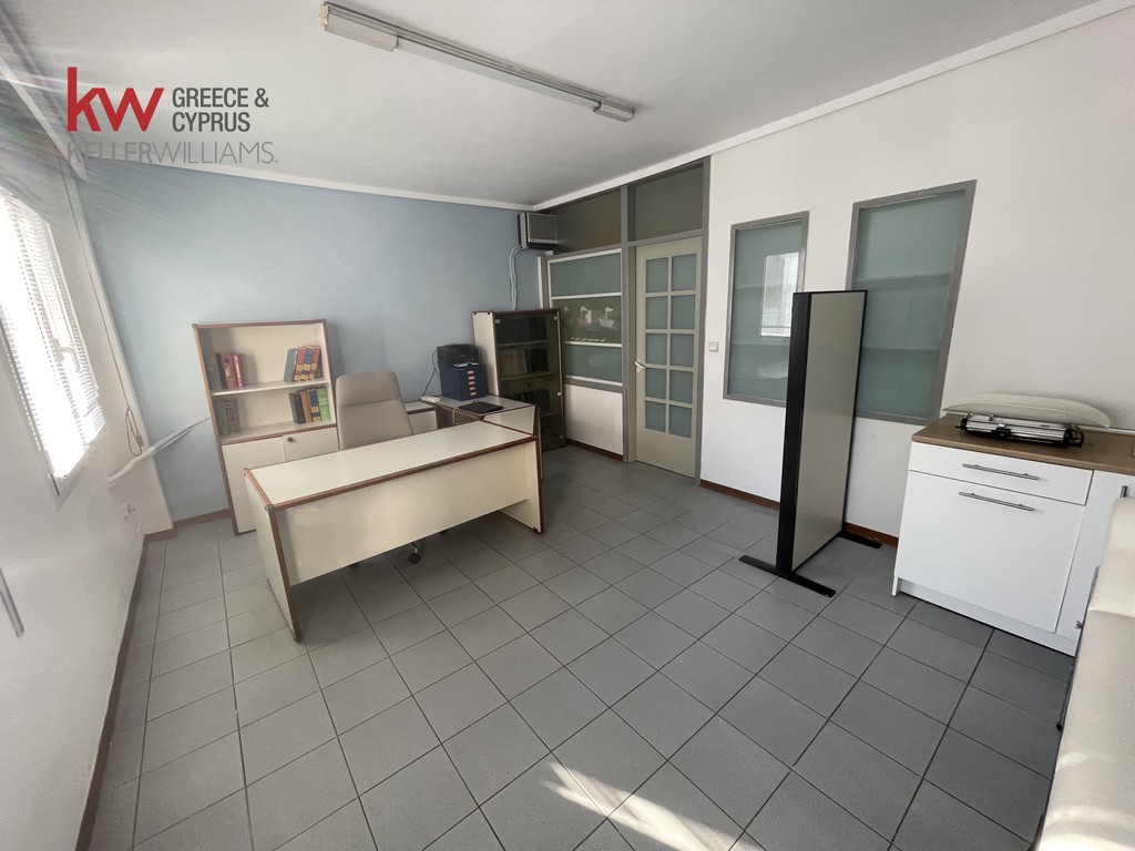 Γραφείο 55 τ.μ. προς ενοικίαση, Λευκός Πύργος