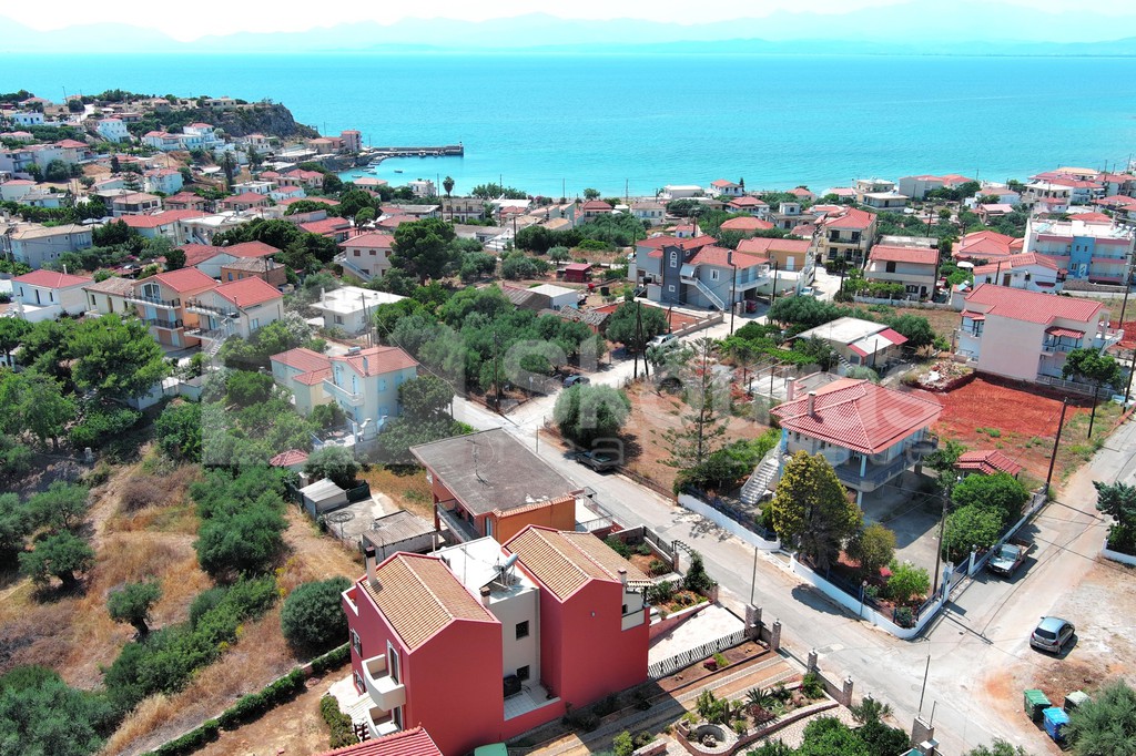 Μονοκατοικία 330 τ.μ. προς πώληση, Ελιά Μολάων