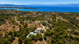 Βίλλα 365 τ.μ. προς πώληση, Βερβερούδα-thumb-11