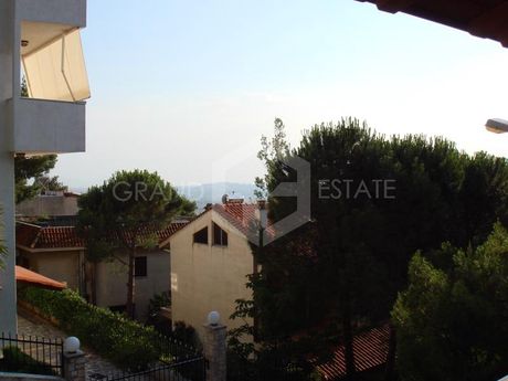 Μεζονέτα 200τ.μ. για πώληση-Νέα πεντέλη