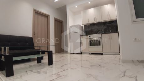 Διαμέρισμα 49τ.μ. για πώληση-Κέντρο » Πλατεία βάθης