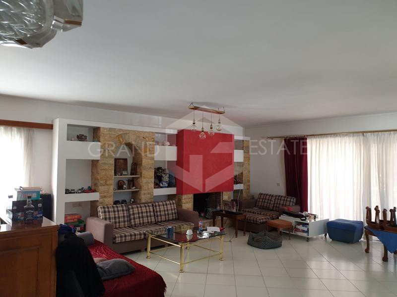 Μονοκατοικία 270 τ.μ. προς πώληση, Εθνικιστών και Αναπήρων Πολέμου