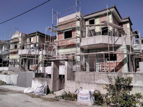 Μεζονέτα 240τ.μ. για πώληση-Δροσιά