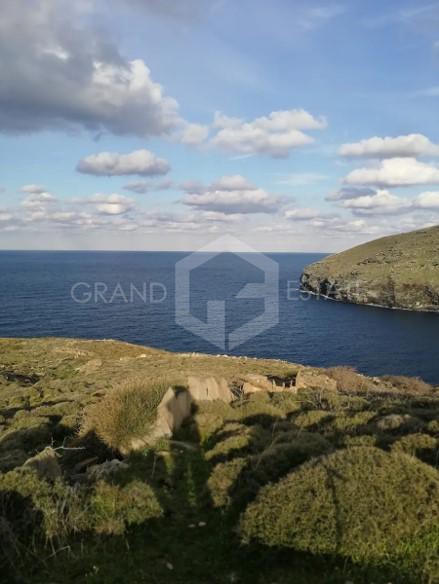 Αγροτεμάχια 35.000 τ.μ. προς πώληση, Χώρα Άνδρου