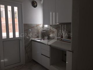 Διαμέρισμα 70 τ.μ. για πώληση, Πειραιάς, Πασαλιμάνι-thumb-12
