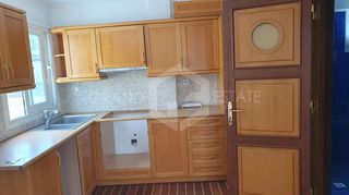 Κτίριο 384 τ.μ. για πώληση, Πειραιάς, Καστέλλα-thumb-16