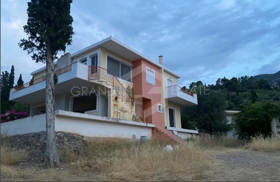 Μονοκατοικία 240 τ.μ. προς πώληση, Άνω Λουτρό
