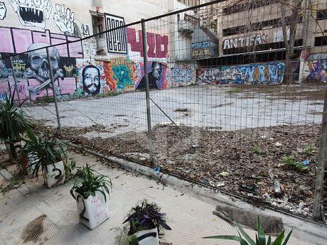 Οικόπεδο 383τ.μ. για πώληση-Εξάρχεια - νεάπολη » Εξάρχεια