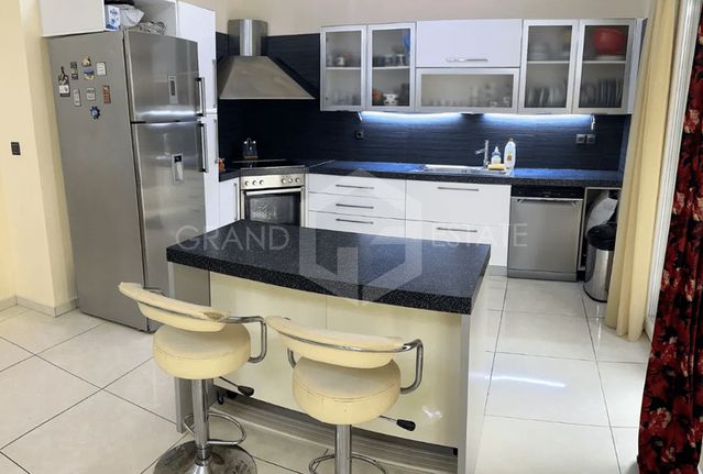 Apartment 93 sqm for sale, Piraeus Suburbs, Nikaia