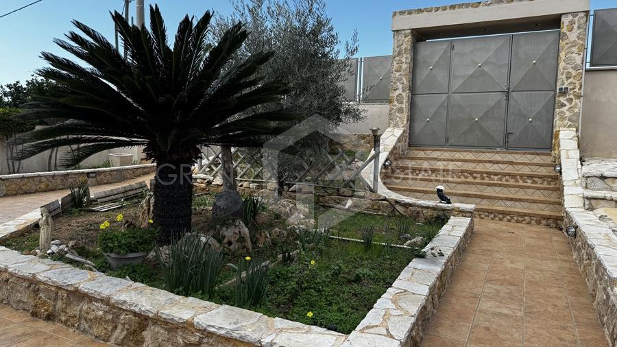 Μονοκατοικία 286 τ.μ. προς ενοικίαση, Άγιος Νικόλαος Αναβύσσου