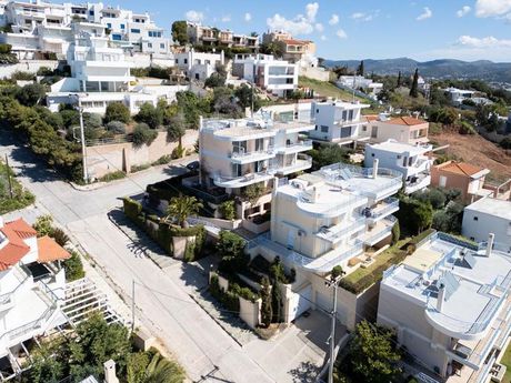 Μεζονέτα 180τ.μ. για πώληση-Παλαιά φώκαια » Κέντρο