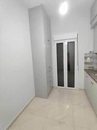 Διαμέρισμα 70 τ.μ. για πώληση, Πειραιάς, Καστέλλα