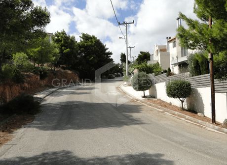 Οικόπεδο 1.365τ.μ. για πώληση-Πικέρμι » Κέντρο
