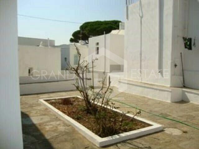 Κτίριο 170 τ.μ. προς πώληση, Κάτω Πετάλι