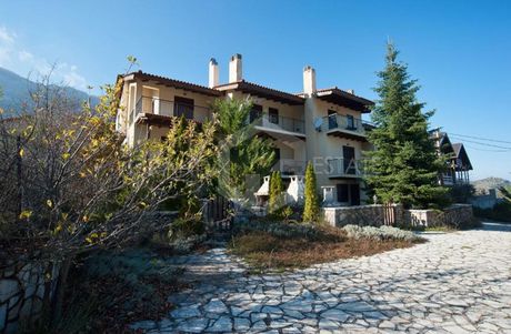 Μεζονέτα 180τ.μ. για πώληση-Παρνασσός » Επτάλοφος