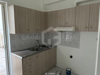 Διαμέρισμα 36 τ.μ. για ενοικίαση, Πειραιάς, Καστέλλα-thumb-2