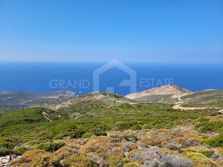 Land plot 120.000sqm for sale-Andros » Chora