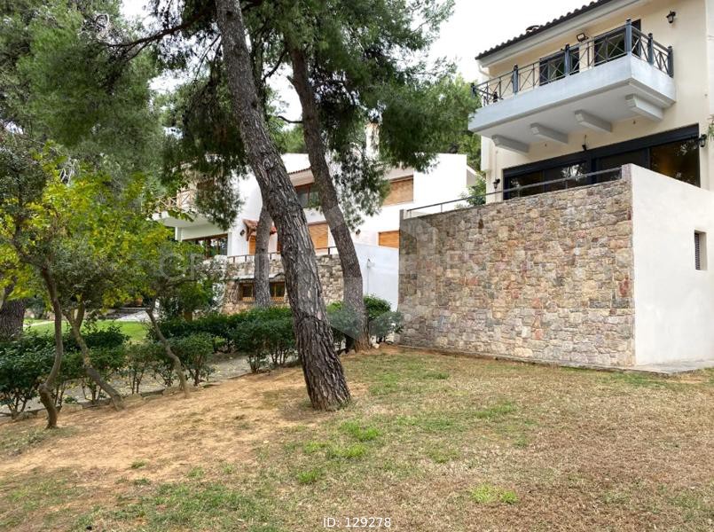 Βίλλα 380 τ.μ. πρός πώληση, Αθήνα - Βόρεια Προάστια, Σταμάτα