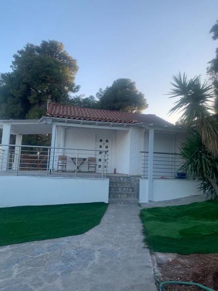 Μονοκατοικία 70 τ.μ. προς πώληση, Πετροθάλασσα