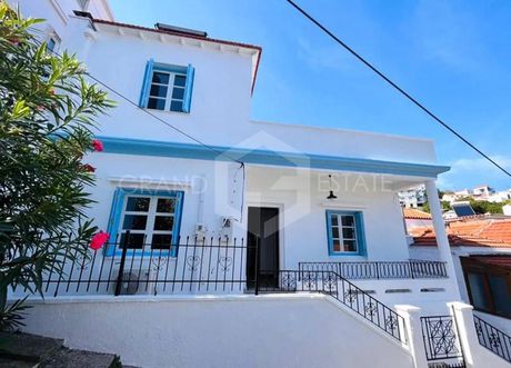 Detached home 150sqm for sale-Skopelos » Main Town - Chora