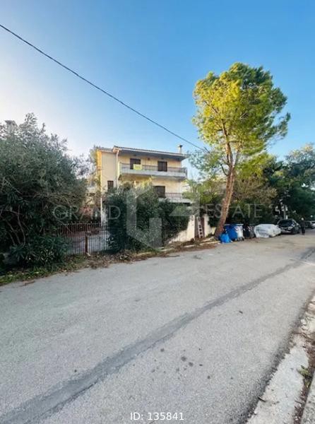 Μονοκατοικία 450 τ.μ. προς πώληση, Μορτερό