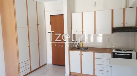 Studio 28sqm for rent-Patra » Agia Sofia