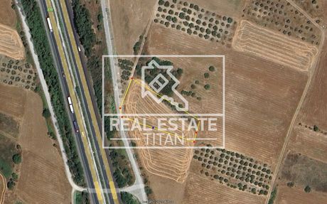 Αγροτεμάχια 2.700τ.μ. για πώληση-Μεθώνη » Κέντρο