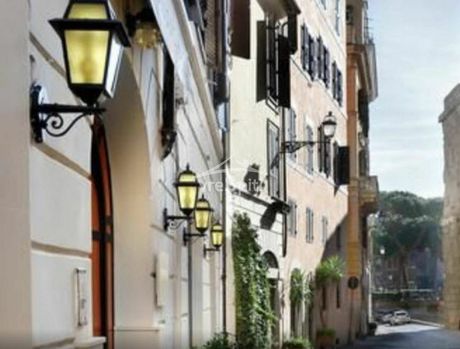 Hotel 1.038sqm for rent-Ioannina
