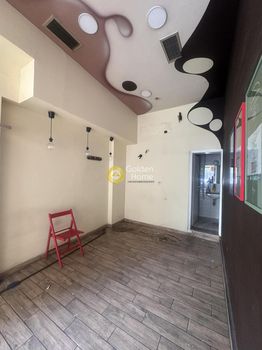 Store 50sqm for rent-Drapetsona » Agios Panteleimon