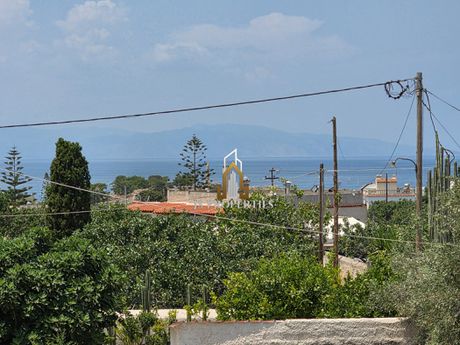Apartment 95sqm for sale-Aegina » Center
