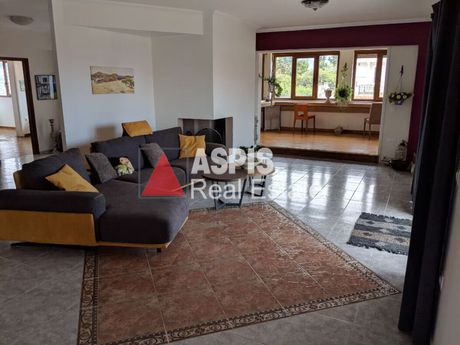 Apartment 150sqm for rent-Kalivia Thorikou