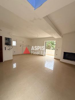 Μεζονέτα 190τ.μ. για πώληση-Καλύβια θορικού