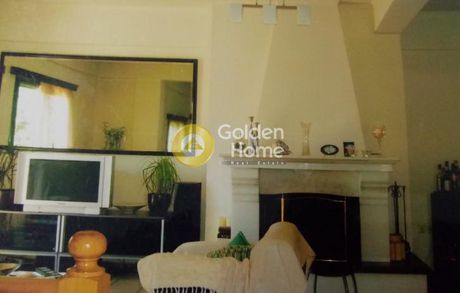 Maisonette 270sqm for sale-Aigio » Kouloura