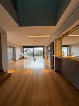 Detached home 380sqm for rent-Glyfada