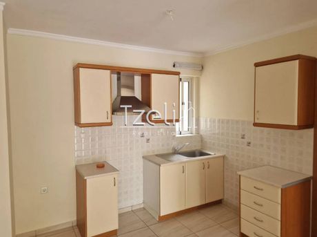 Apartment 55sqm for sale-Patra » Voud